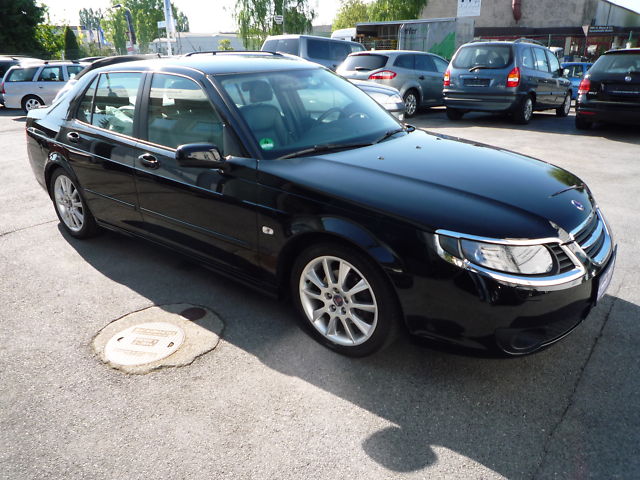 LHD SAAB 9 5
